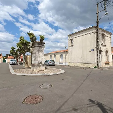 Vacation House Between Port And Beach With Garage Les Sables-dʼOlonne Esterno foto