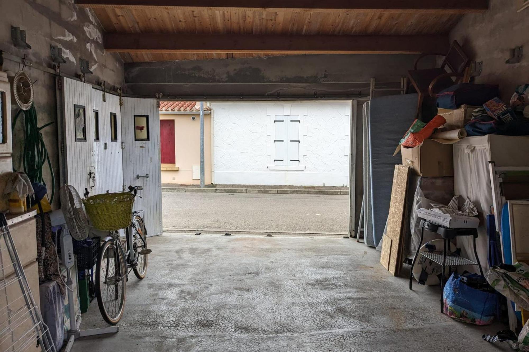 Holiday home Between Port And With Garage