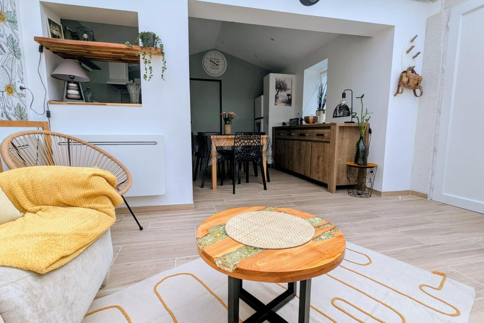 Holiday home Between Port And With Garage *